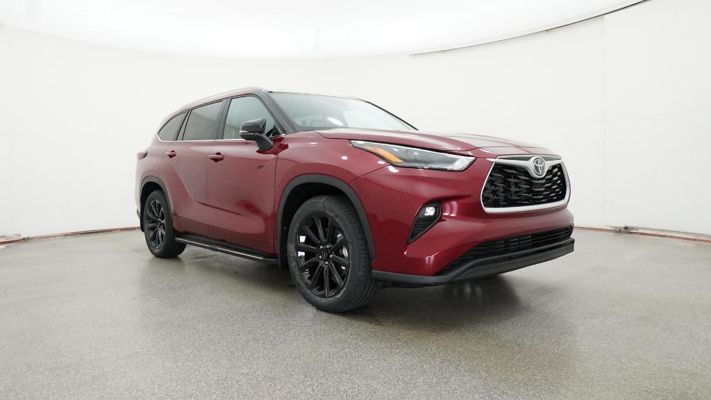 new 2025 Toyota Highlander car, priced at $52,091