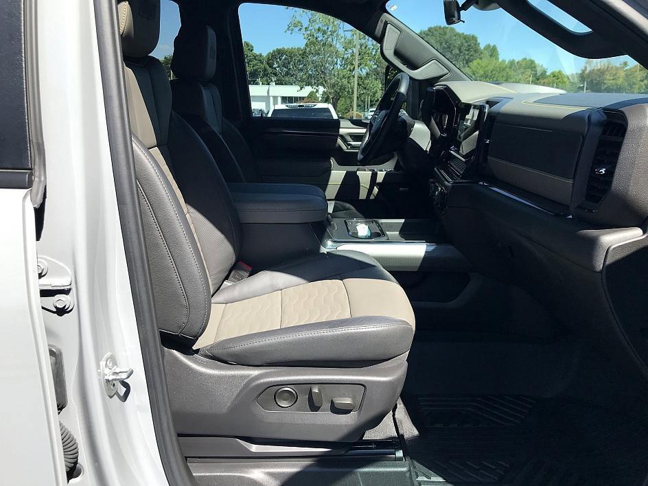 used 2024 Chevrolet Silverado 2500 car, priced at $71,822