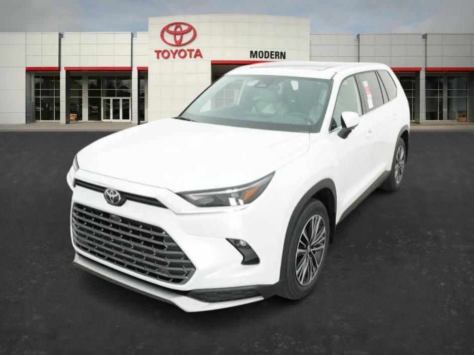 new 2026 Toyota Highlander car, priced at $62,317
