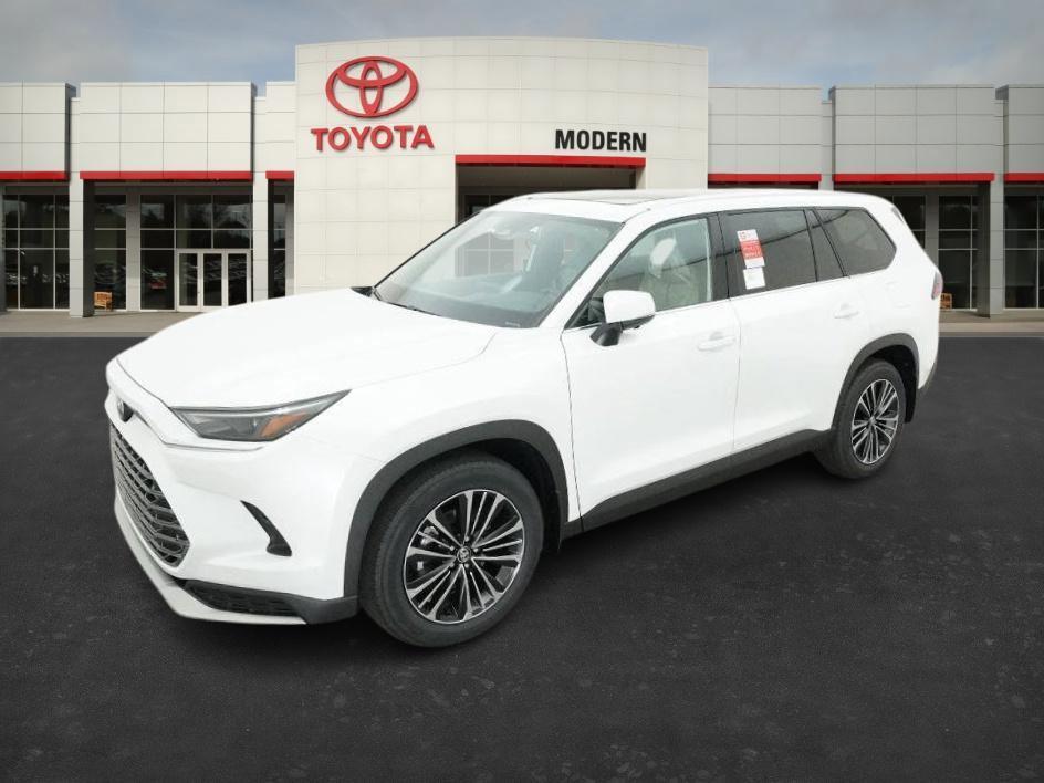 new 2026 Toyota Highlander car, priced at $62,317