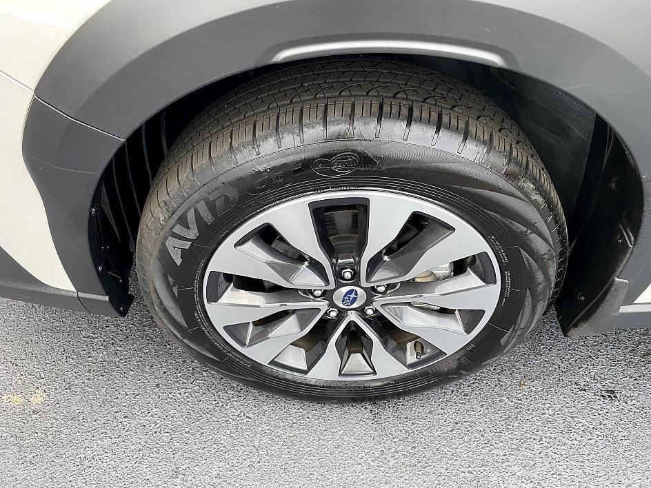 used 2025 Subaru Outback car, priced at $35,486