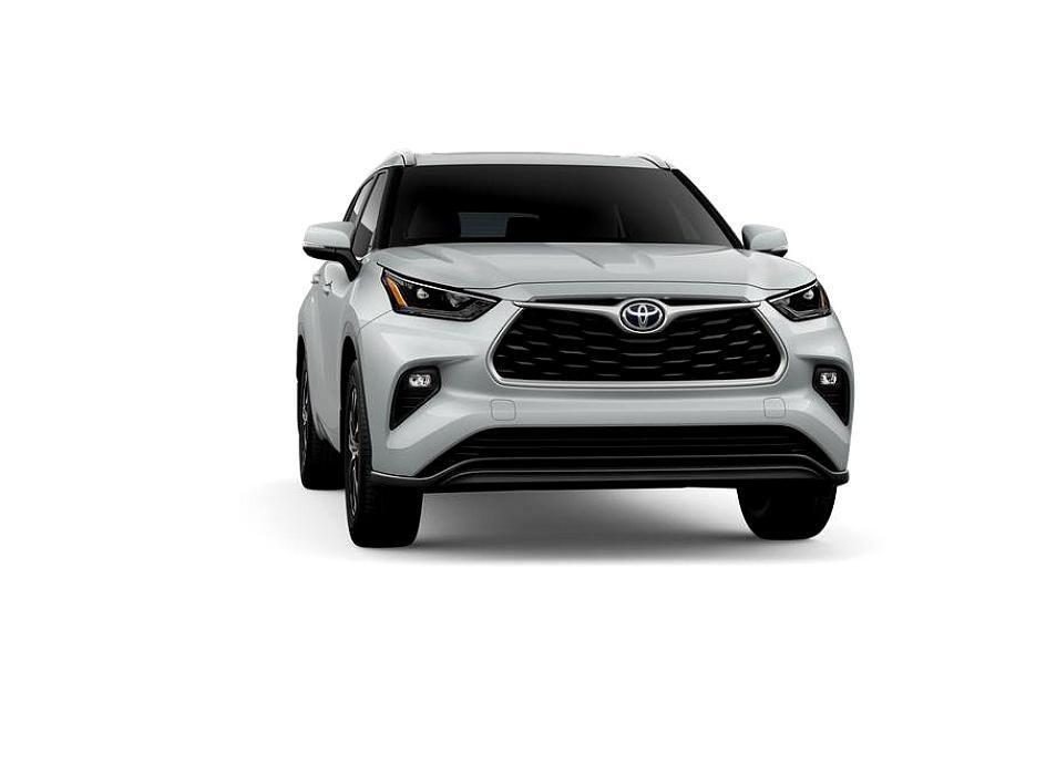 new 2026 Toyota Highlander car, priced at $48,022