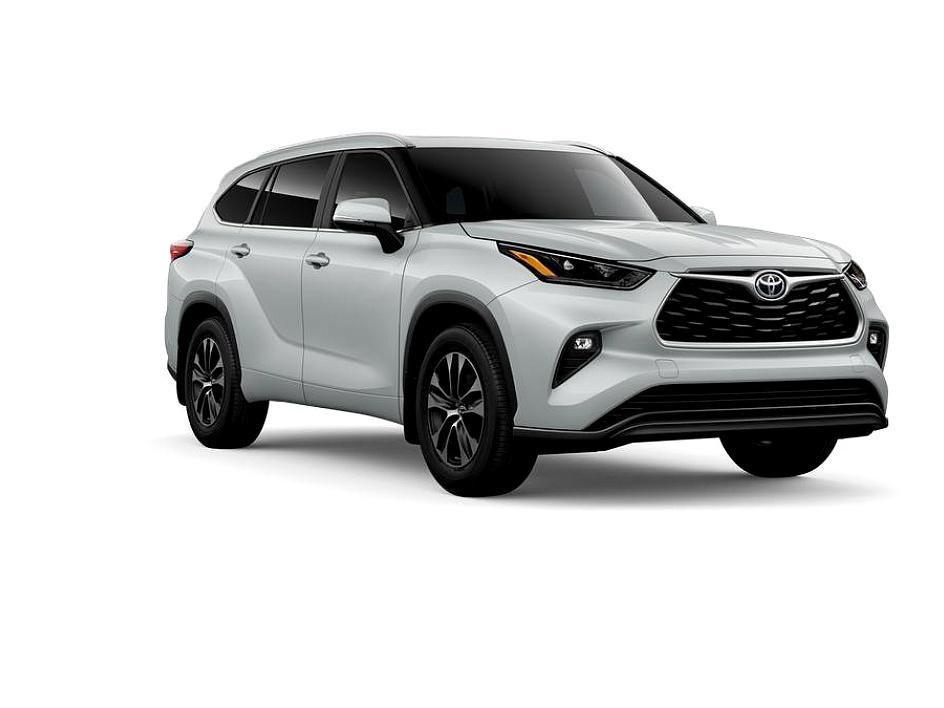 new 2026 Toyota Highlander car, priced at $48,022