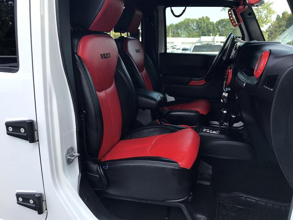 used 2016 Jeep Wrangler Unlimited car, priced at $16,714