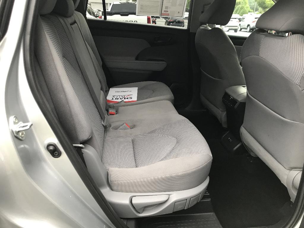 used 2020 Toyota Highlander car, priced at $26,486