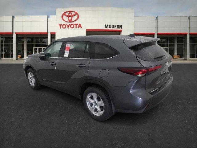 new 2025 Toyota Highlander car, priced at $41,470
