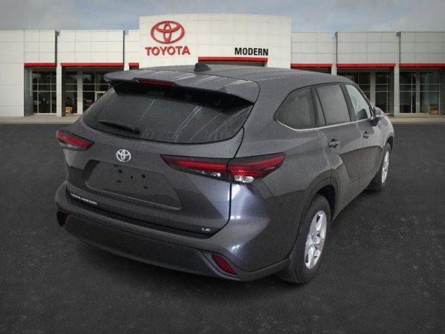 new 2025 Toyota Highlander car, priced at $41,470