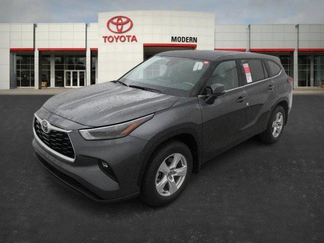 new 2025 Toyota Highlander car, priced at $41,470