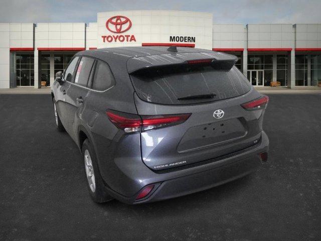 new 2025 Toyota Highlander car, priced at $41,470