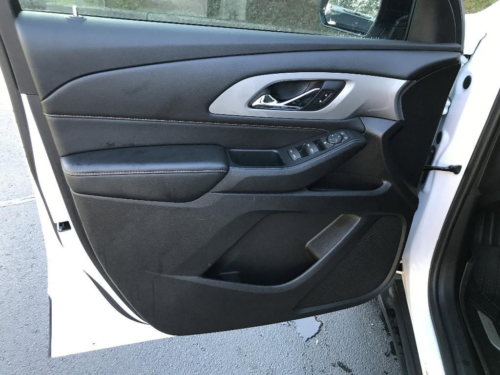 used 2018 Chevrolet Traverse car, priced at $14,986