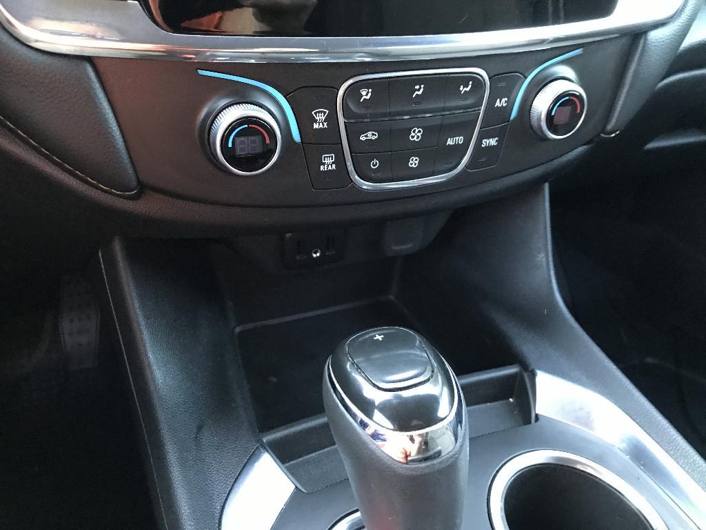 used 2018 Chevrolet Traverse car, priced at $14,986