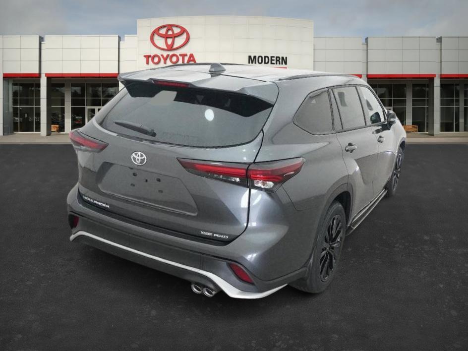 new 2025 Toyota Highlander car, priced at $52,410