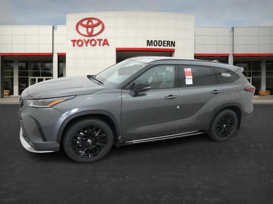 new 2025 Toyota Highlander car, priced at $52,410