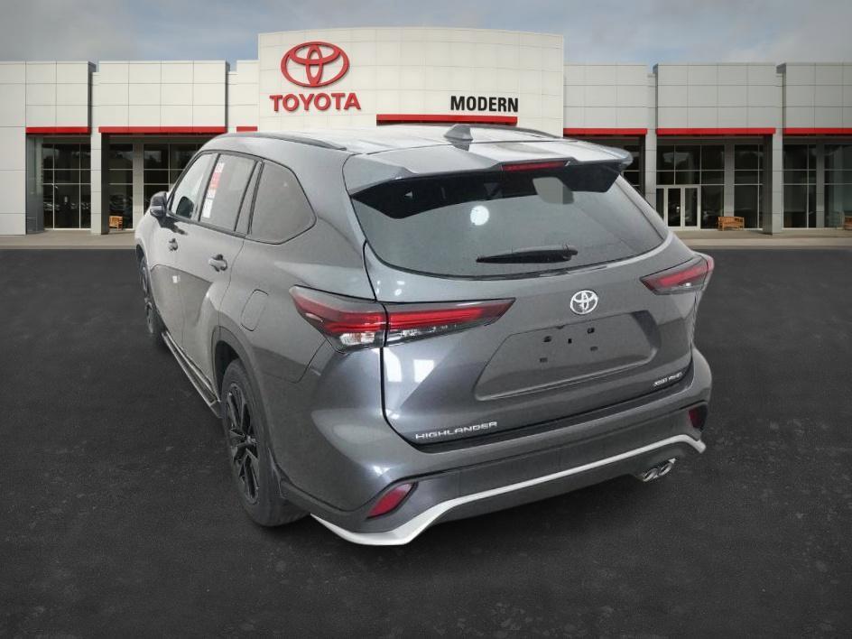 new 2025 Toyota Highlander car, priced at $52,410