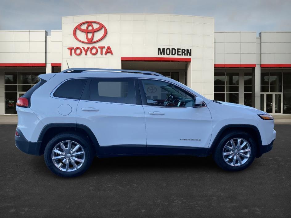 used 2017 Jeep Cherokee car, priced at $14,734