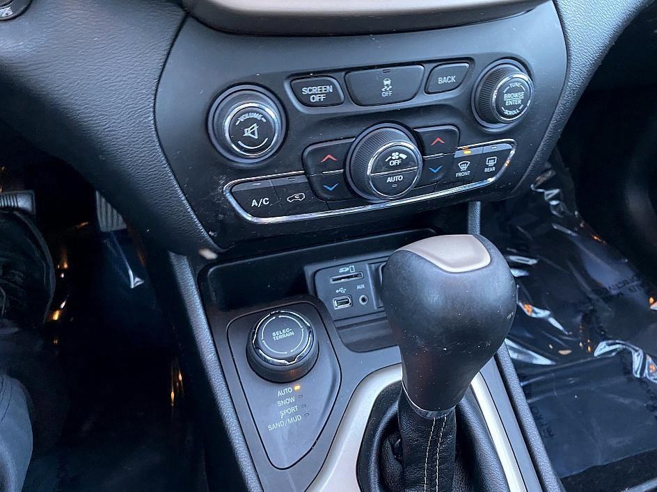 used 2017 Jeep Cherokee car, priced at $14,734