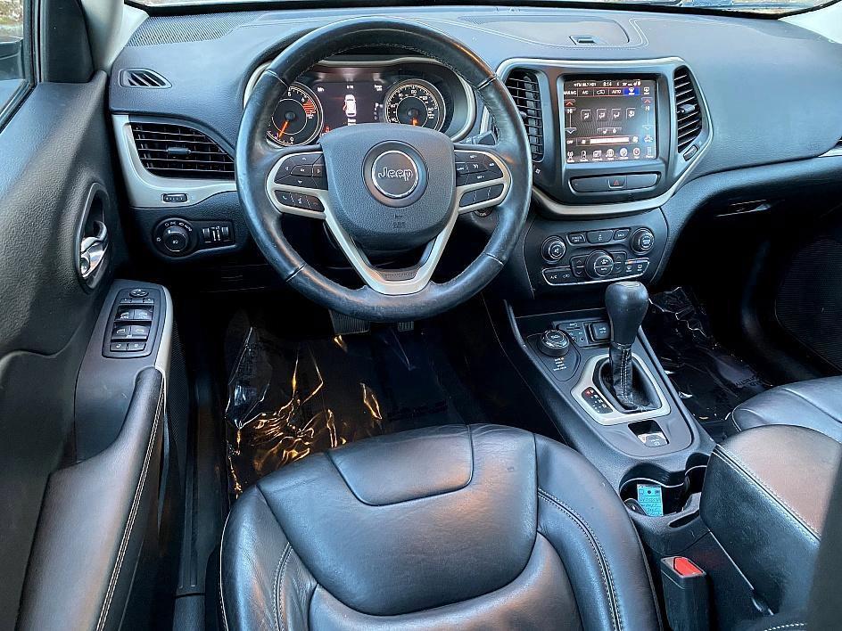 used 2017 Jeep Cherokee car, priced at $14,734