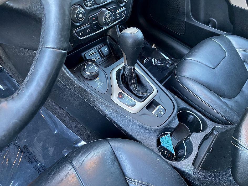 used 2017 Jeep Cherokee car, priced at $14,734