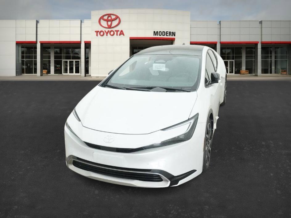 new 2026 Toyota Prius Plug-In Hybrid car, priced at $44,629