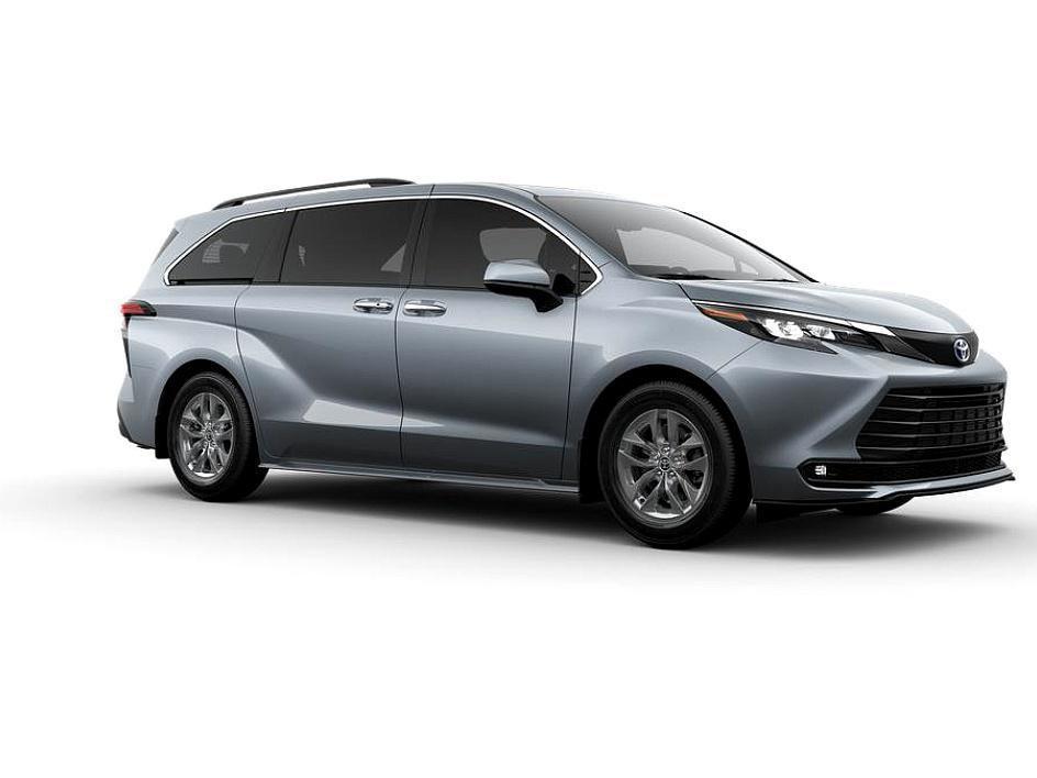 new 2025 Toyota Sienna car, priced at $46,662