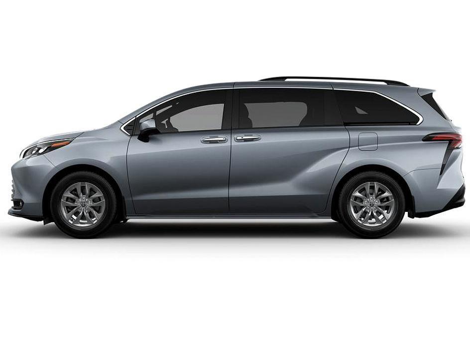 new 2025 Toyota Sienna car, priced at $46,662