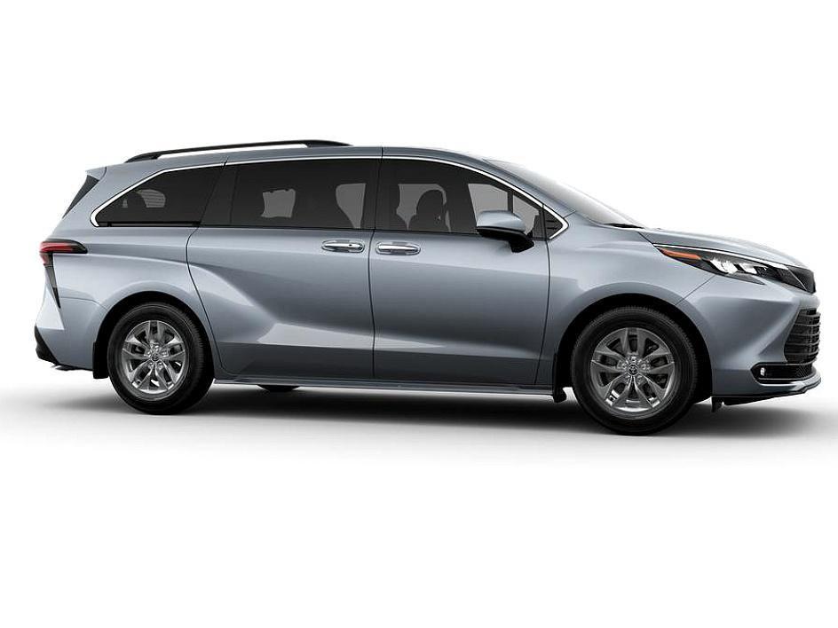 new 2025 Toyota Sienna car, priced at $46,662