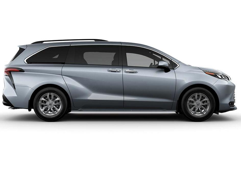 new 2025 Toyota Sienna car, priced at $46,662