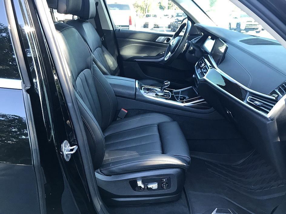 used 2021 BMW X7 car, priced at $29,986