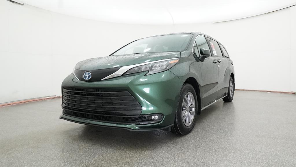 new 2025 Toyota Sienna car, priced at $45,795