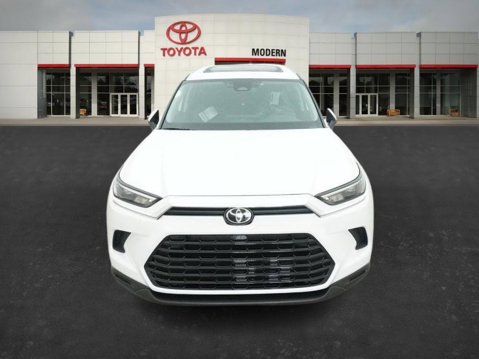 new 2026 Toyota Grand Highlander car, priced at $47,404