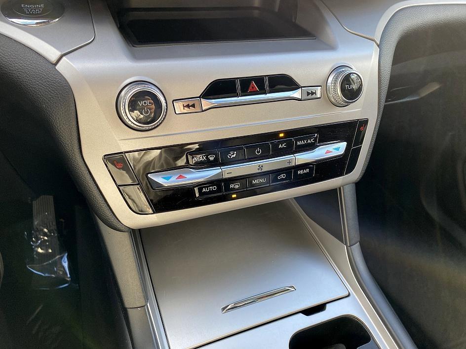 used 2022 Ford Explorer car, priced at $29,477