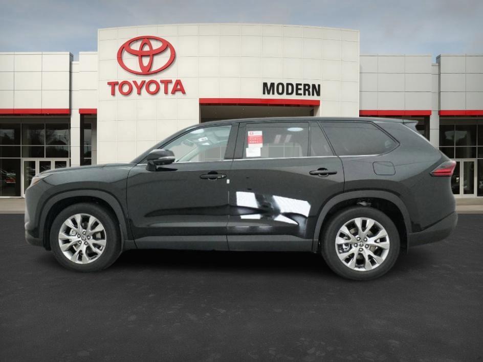 new 2025 Toyota Grand Highlander car, priced at $54,320