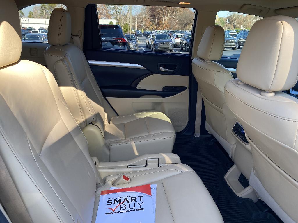 used 2018 Toyota Highlander car, priced at $19,849
