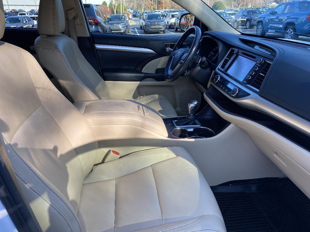 used 2018 Toyota Highlander car, priced at $19,849