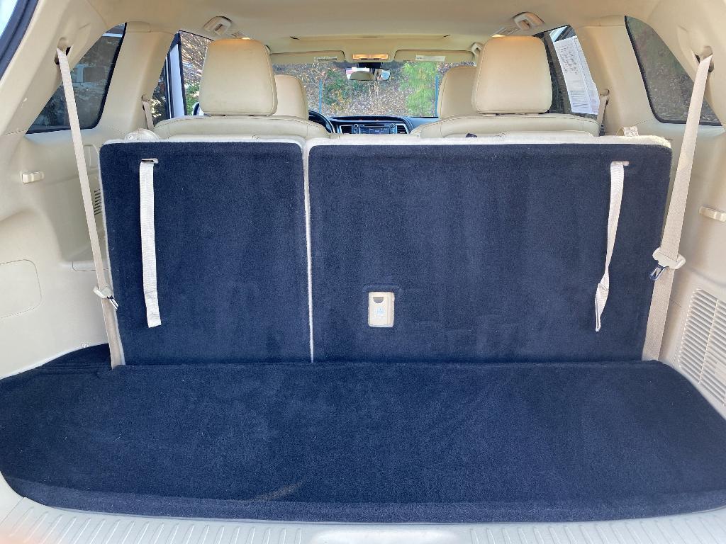 used 2018 Toyota Highlander car, priced at $19,849