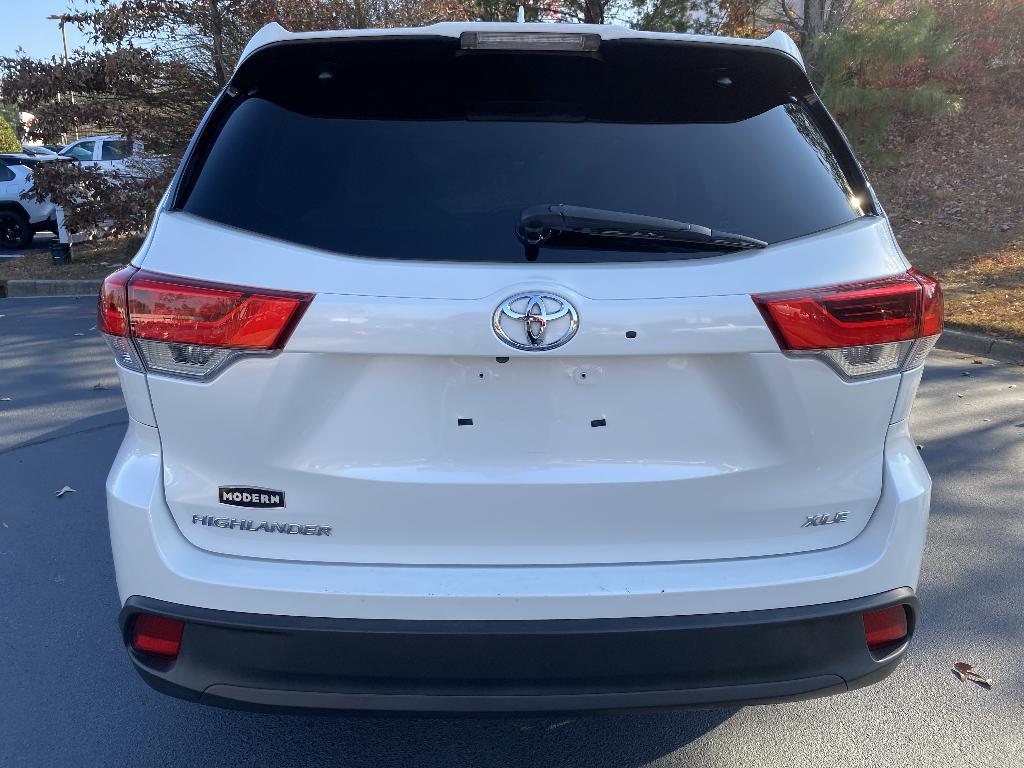 used 2018 Toyota Highlander car, priced at $19,849