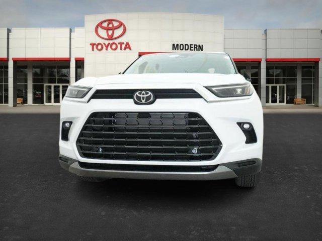 new 2026 Toyota Highlander car, priced at $58,894