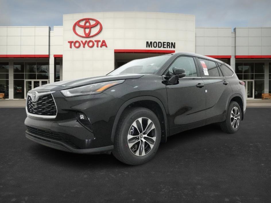 new 2026 Toyota Highlander car, priced at $48,116