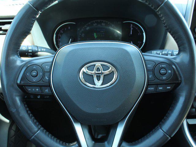 used 2020 Toyota RAV4 car, priced at $25,946