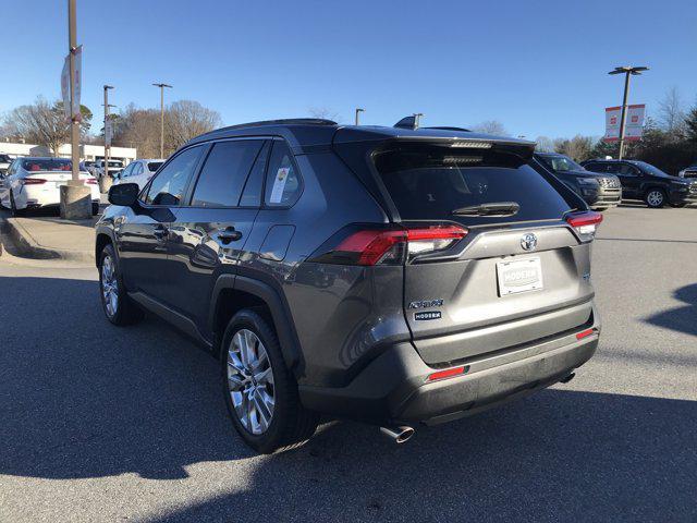 used 2019 Toyota RAV4 car, priced at $25,486