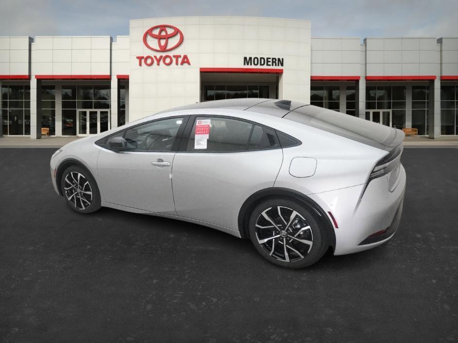 new 2026 Toyota Prius Plug-In Hybrid car, priced at $44,199