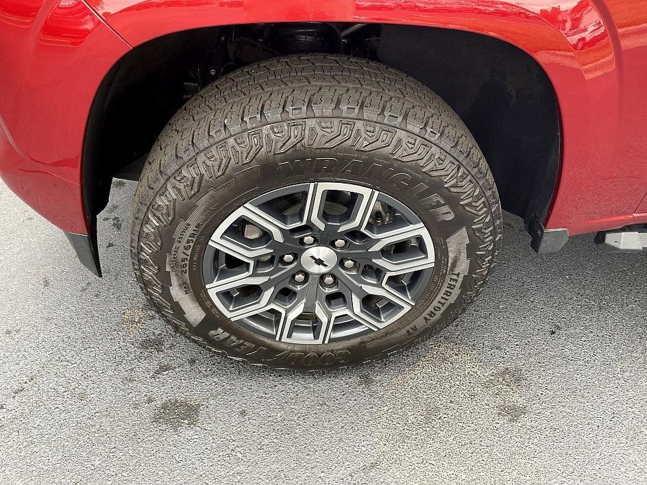 used 2024 Chevrolet Colorado car, priced at $38,880