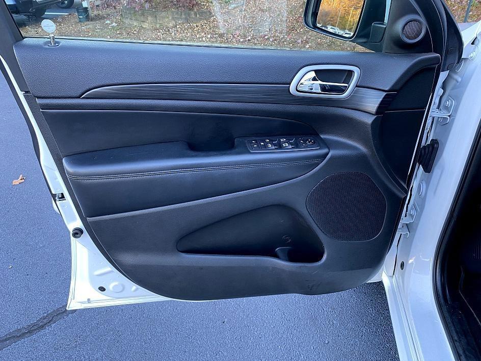 used 2020 Jeep Grand Cherokee car, priced at $20,436