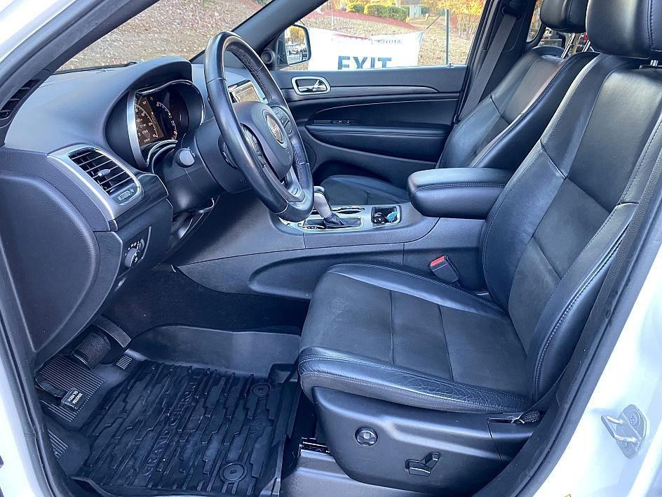 used 2020 Jeep Grand Cherokee car, priced at $20,436