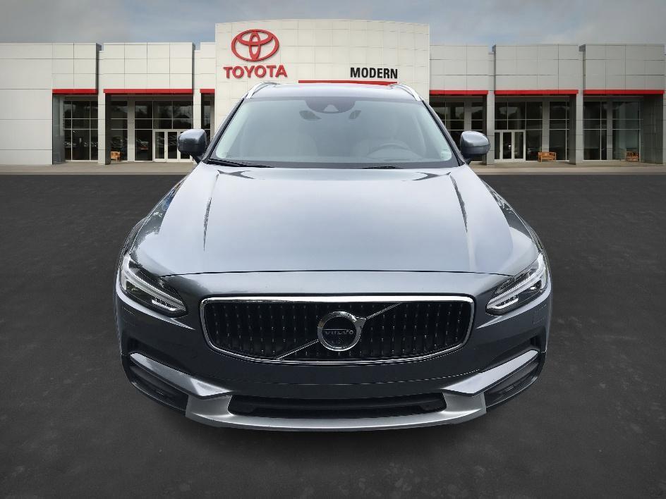 used 2020 Volvo V90 Cross Country car, priced at $22,830