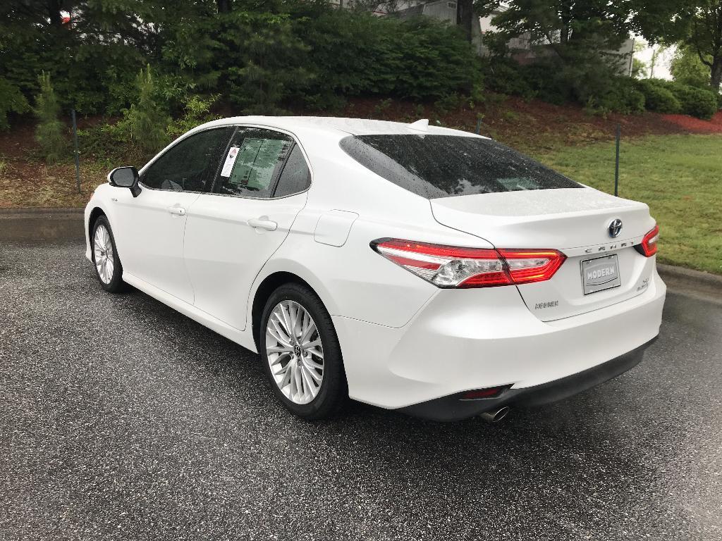 used 2020 Toyota Camry Hybrid car, priced at $21,486