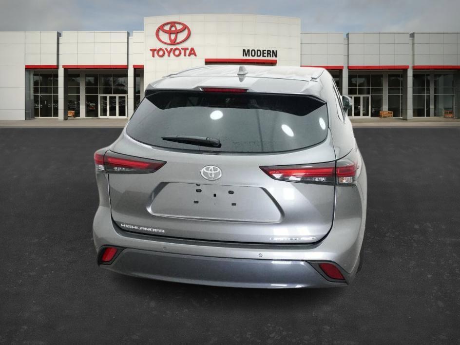 new 2026 Toyota Highlander car, priced at $53,896