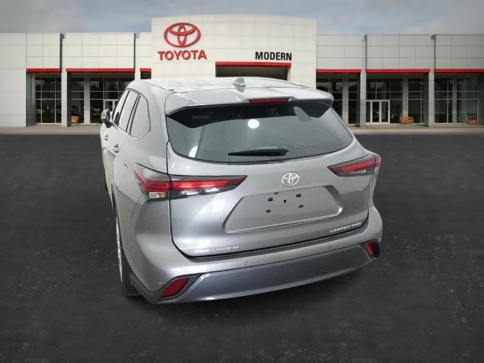 new 2026 Toyota Highlander car, priced at $53,896