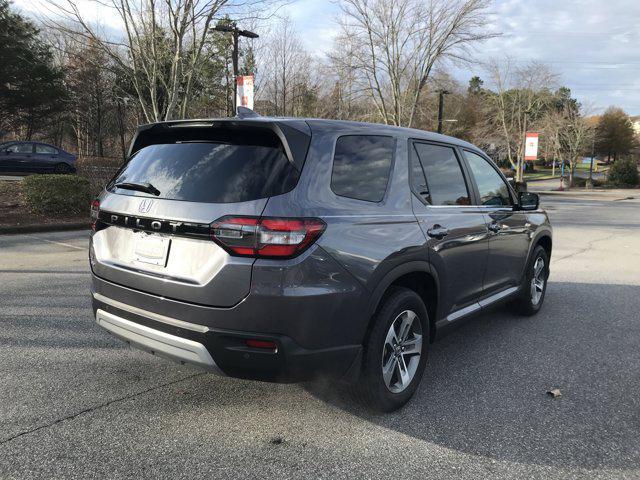 used 2025 Honda Pilot car, priced at $42,998