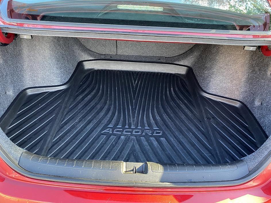 used 2020 Honda Accord Hybrid car, priced at $21,360